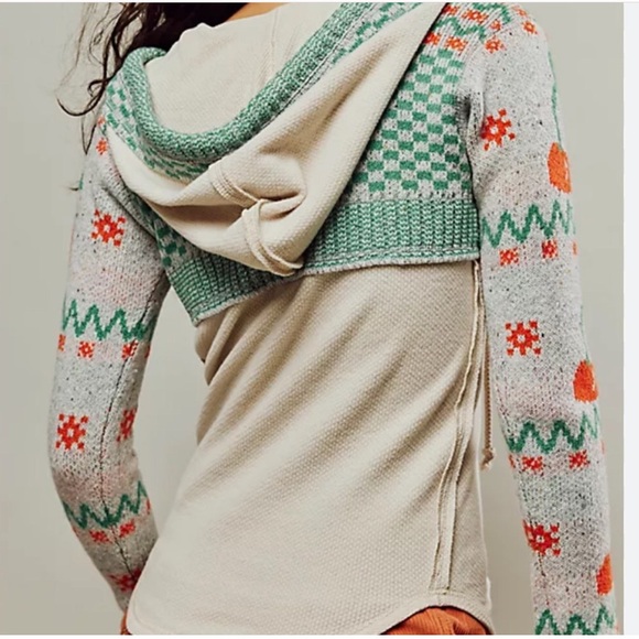 ✨NWOT ✨WE THE FREE Cherry Cola Swift Cuff size S Oatmeal Combo SOLD OUT at Fp 🍒 - Picture 3 of 10